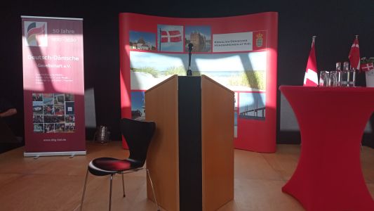 100 und 50 Jahre. Wir konnten endlich im Jahr 2022 gemeinsam mit dem Kgl. Dänischen Honorarkonsulat feiern!